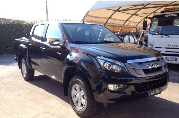 LHD ISUZU D MAX